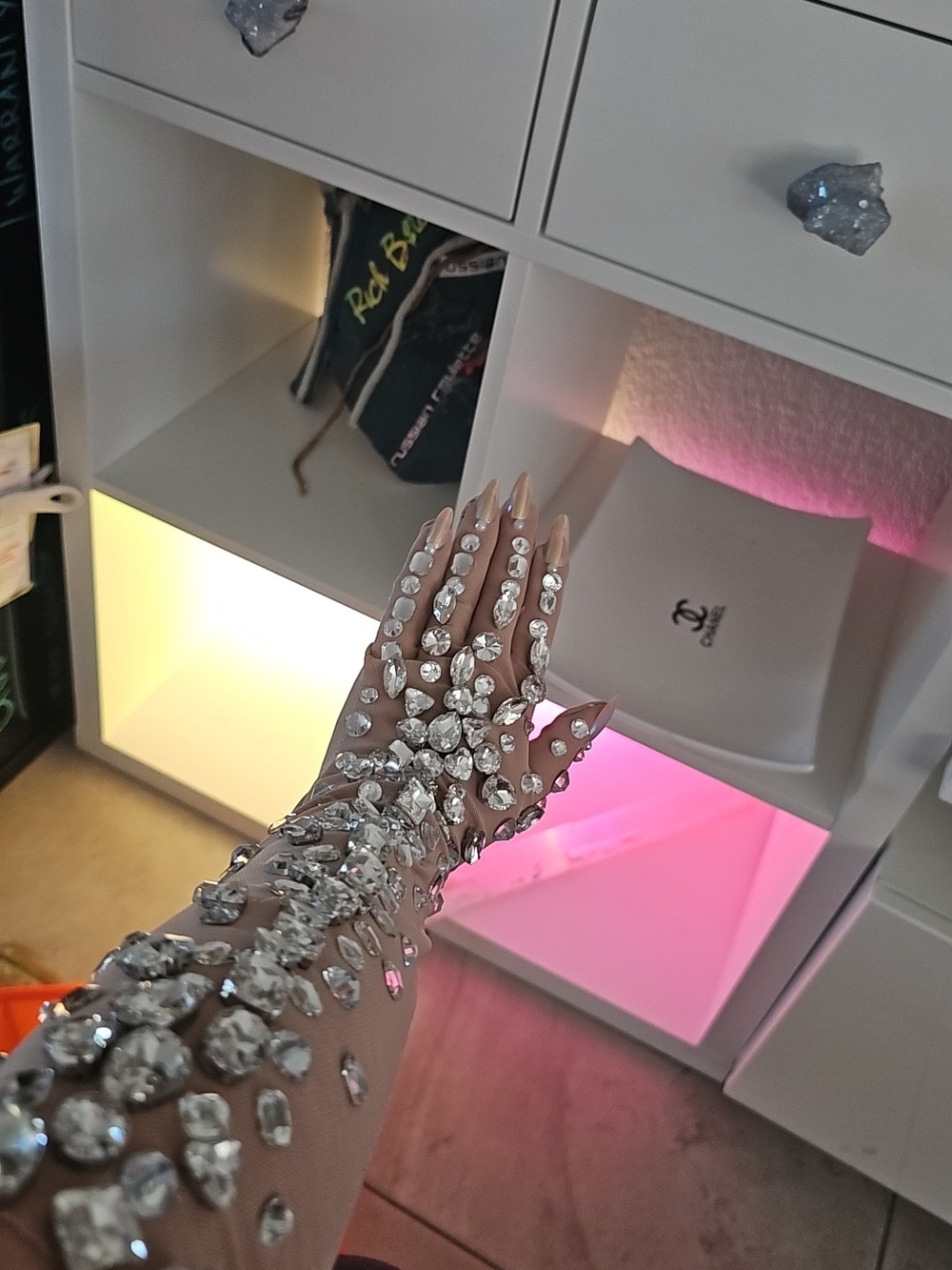 Embellished Crystal Mesh Glove - Pink
